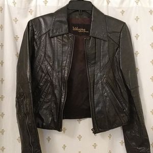 VINTAGE 🖤 LEATHER JACKET